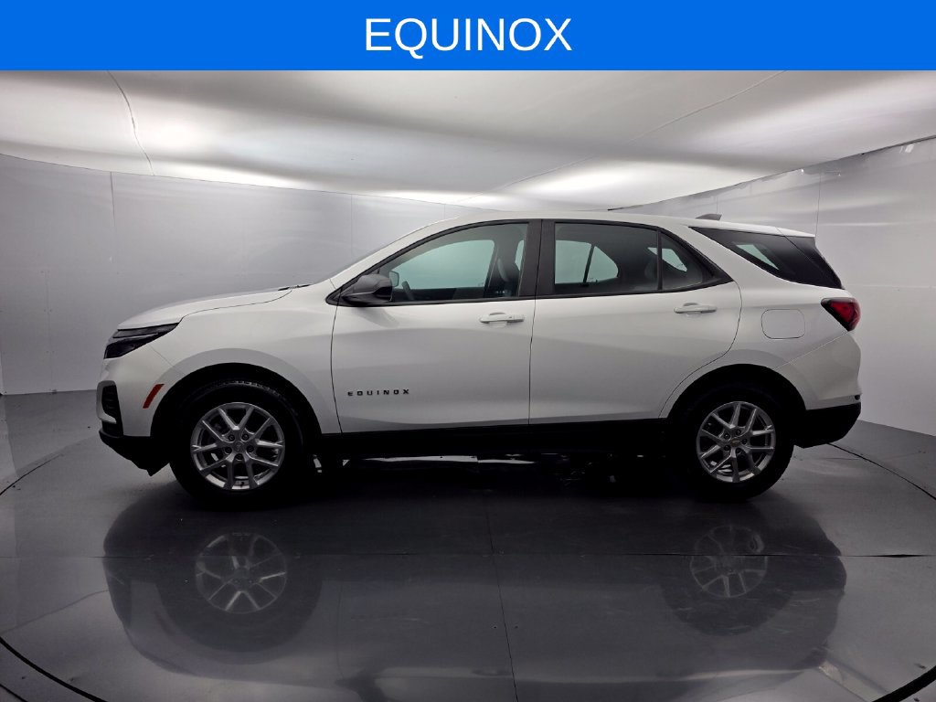 Used 2023 Chevrolet Equinox LS w/ Driver Confidence II Package FWD image 7