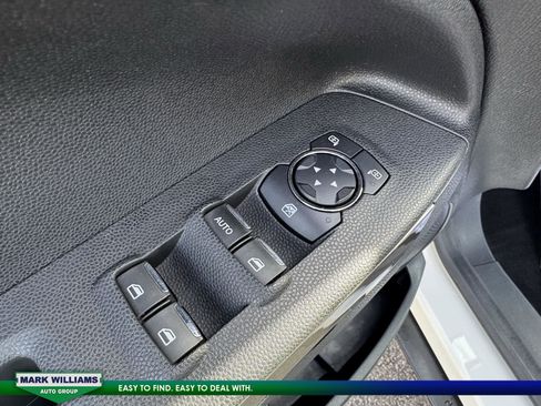 Used 2020 Ford EcoSport SE image 28