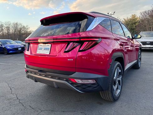 Used 2023 Hyundai Tucson Limited w/ Cargo Package AWD/4WD image 7