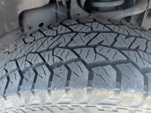 Used 2018 Ford F150 XLT w/ Equipment Group 301A Mid RWD image 9