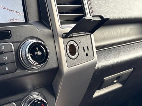 Used 2019 Ford F150 Platinum RWD image 20