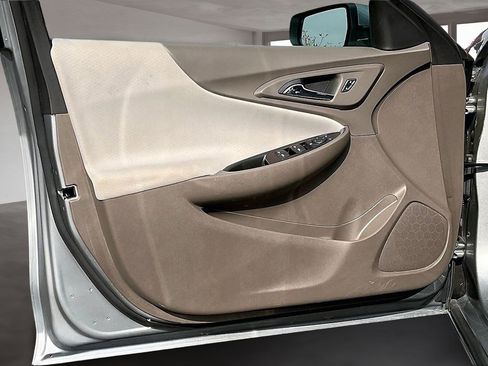 Used 2023 Chevrolet Malibu LT image 20