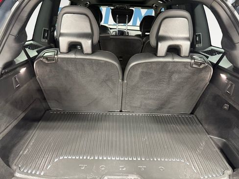 Used 2021 Volvo XC90 T8 R-Design w/ Advanced Package image 16