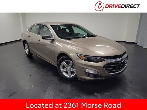 Used 2022 Chevrolet Malibu LS image 1