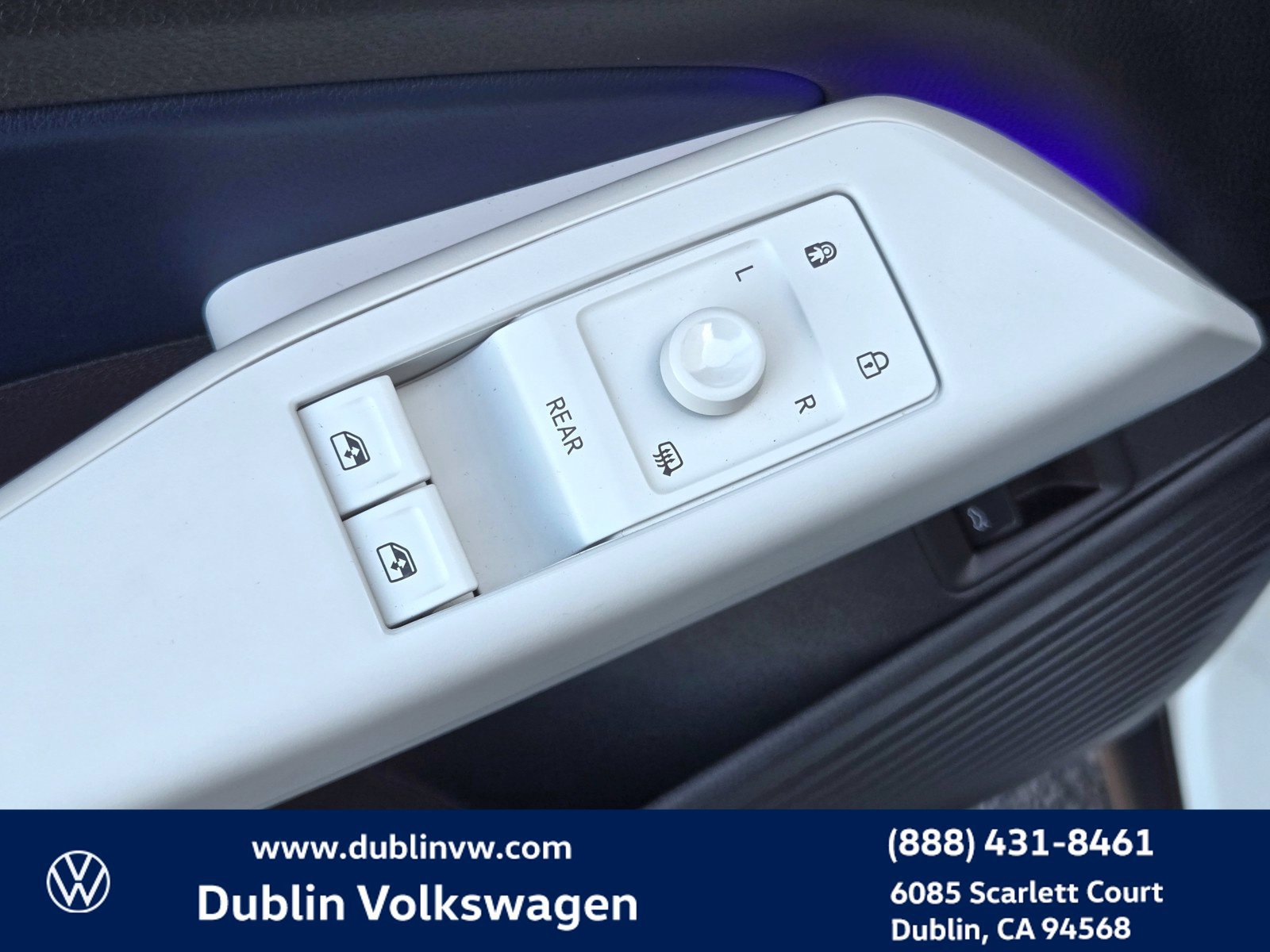 Used 2023 Volkswagen ID.4 Pro S RWD image 11