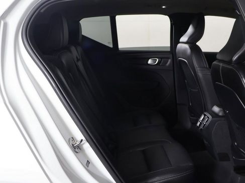 Used 2023 Volvo XC40 B5 Plus w/ Protection Package Premier AWD/4WD image 33