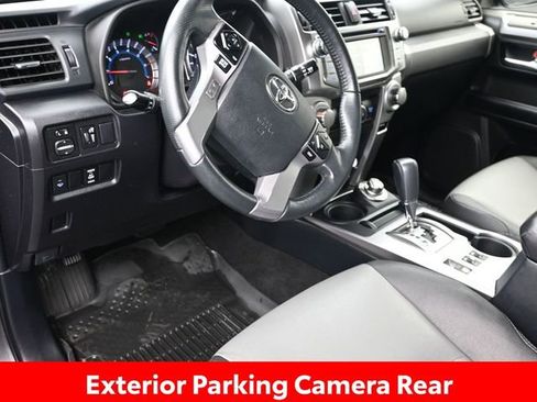 Used 2019 Toyota 4Runner SR5 Premium image 13