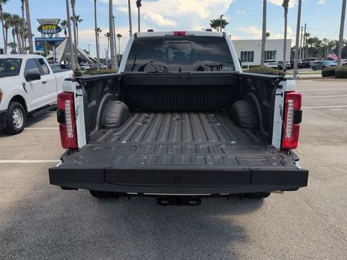 Used 2024 Ford F250 Lariat w/ Lariat Ultimate Package AWD/4WD image 13