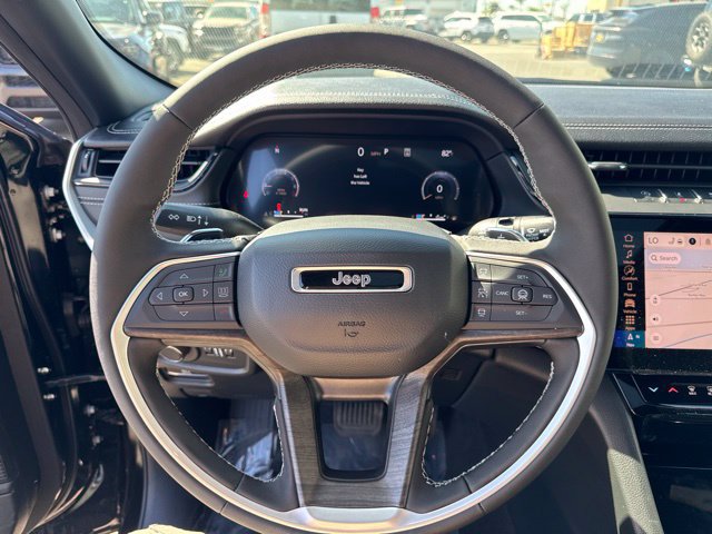 New 2026 Jeep Grand Cherokee Altitude AWD/4WD image 10