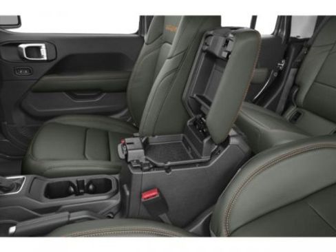 New 2026 Jeep Gladiator Mojave image 16