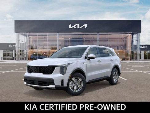 Certified 2026 Kia Sorento LX FWD image 1