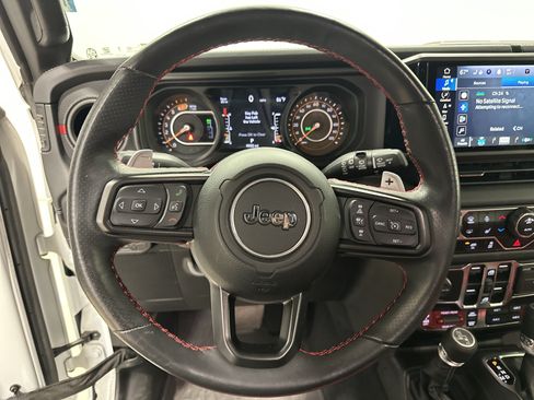 Used 2024 Jeep Wrangler Unlimited Rubicon 392 AWD/4WD image 18