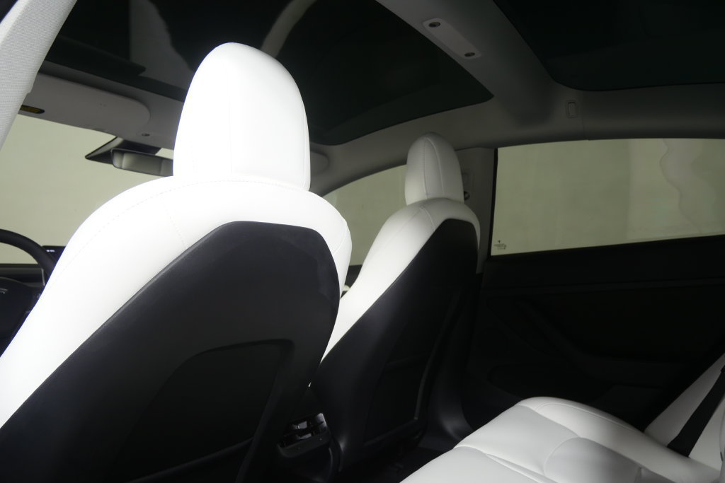 Used 2022 Tesla Model 3 RWD image 18