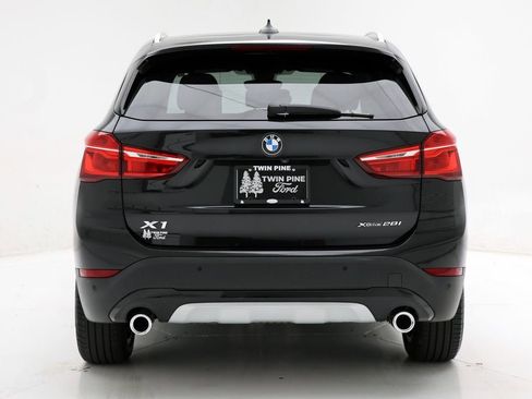 Used 2021 BMW X1 xDrive28i image 8