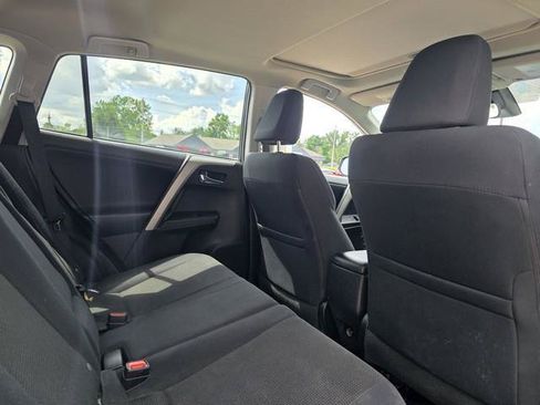 Used 2016 Toyota RAV4 XLE w/ Convenience Package AWD/4WD image 24