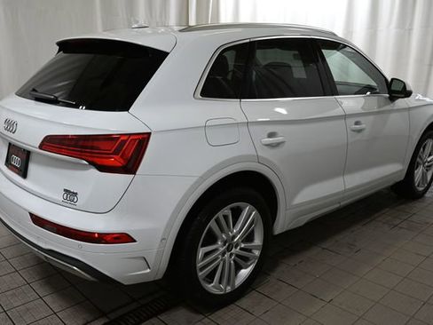 Used 2021 Audi Q5 Prestige w/ Prestige Package image 13