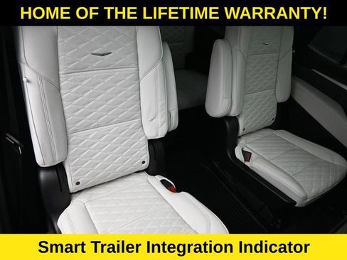 Used 2025 Cadillac Escalade Sport Platinum w/ LPO, Floor Liner Package AWD/4WD image 58