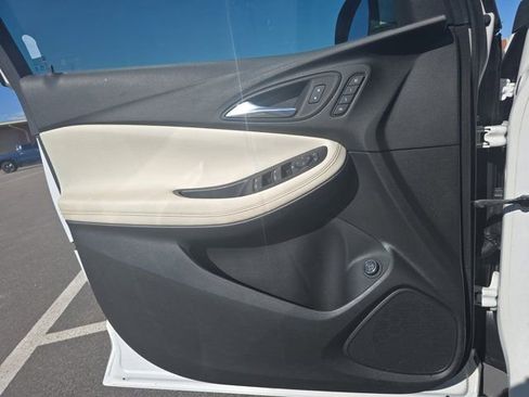 Used 2022 Buick Encore GX Essence w/ Advanced Technology Package image 26