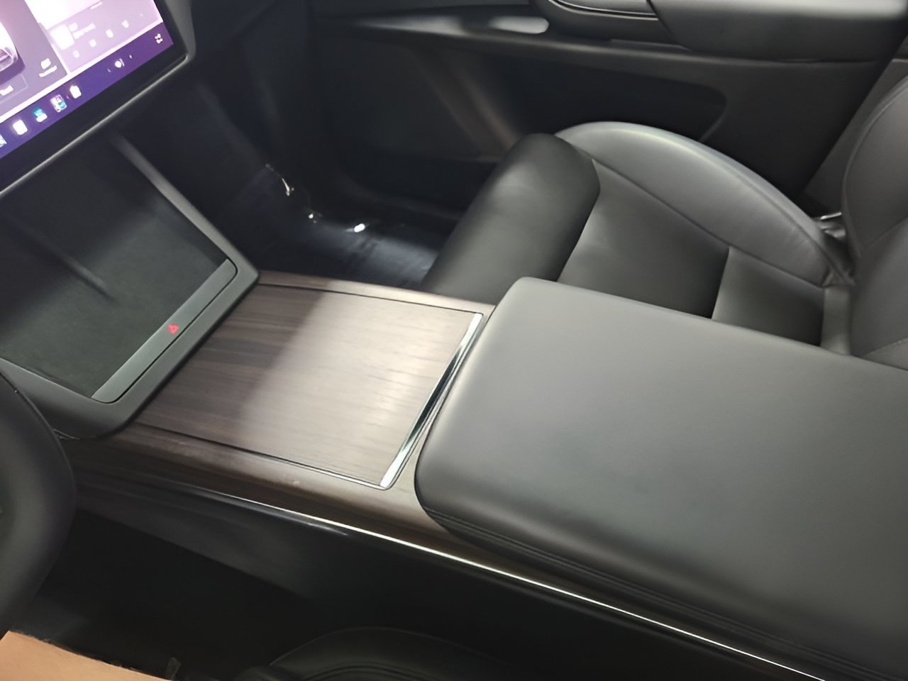 Used 2023 Tesla Model X AWD/4WD image 29