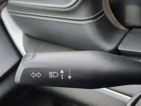 Used 2025 Jeep Grand Cherokee Altitude image 28