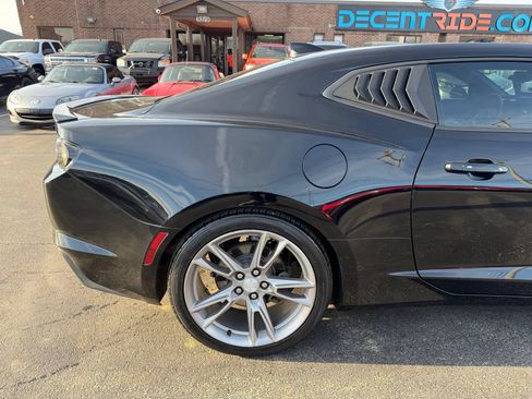 Used 2021 Chevrolet Camaro LT w/ RS Package RWD image 41