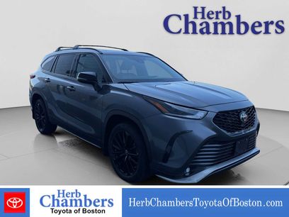 Used 2023 Toyota Highlander XSE