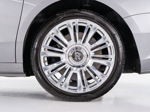 Certified 2022 Rolls-Royce Ghost w/ Ghost Package image 31