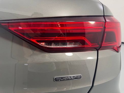 Used 2022 Audi Q3 2.0T Premium AWD/4WD image 7