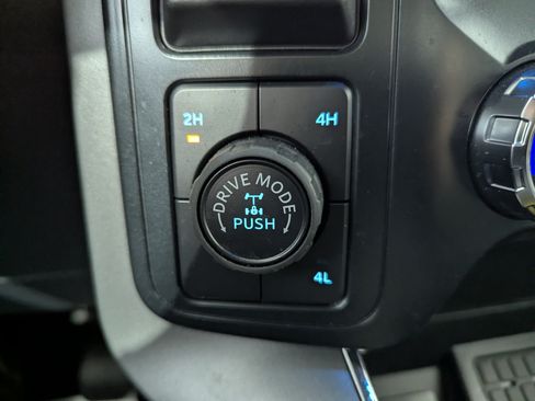 Used 2025 Ford F150 XLT w/ Equipment Group 302A MID AWD/4WD image 20