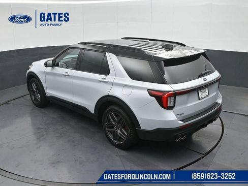 New 2026 Ford Explorer ST w/ Sun And Sound Package image 47