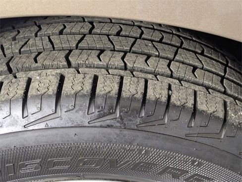 Used 2019 Chevrolet Equinox LT image 9