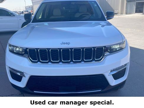 Used 2022 Jeep Grand Cherokee Limited image 2
