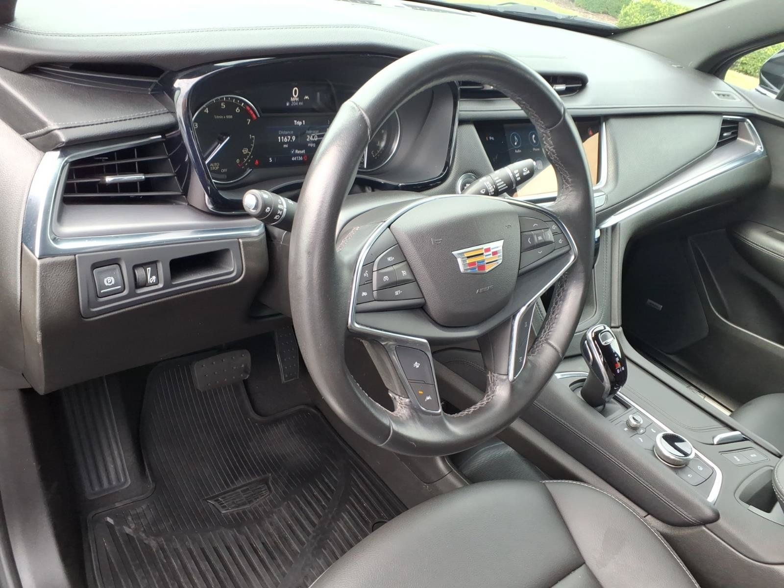 Used 2023 Cadillac XT5 Luxury FWD image 8