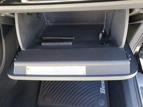 Used 2015 Volkswagen Beetle 1.8T image 46