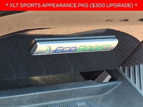 Certified 2022 Ford F150 XLT w/ Equipment Group 302A High image 30