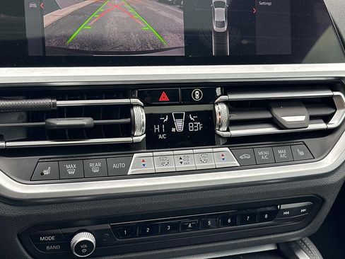 Used 2023 BMW 440i xDrive Coupe w/ Premium Package image 13