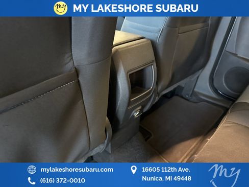 Used 2015 Ford Escape SE image 22