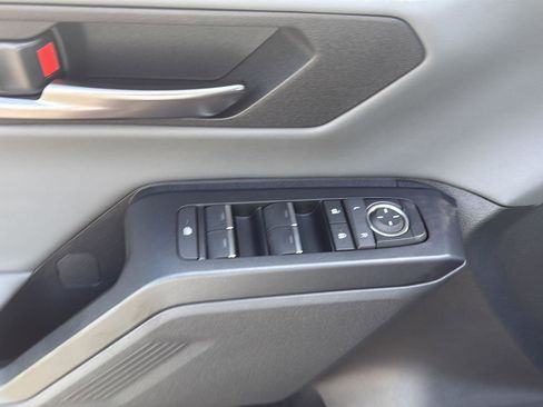 Used 2026 Toyota RAV4 AWD Plug-in Hybrid image 27
