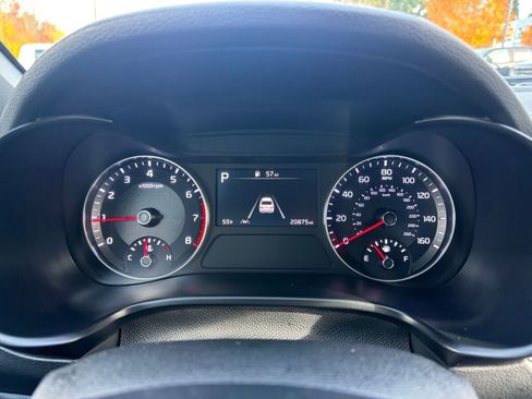 Certified 2024 Kia Forte GT-Line image 20