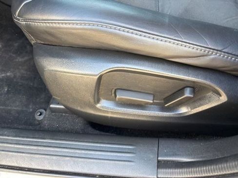 Used 2018 MAZDA CX-5 Touring w/ Preferred Equipment Package image 12