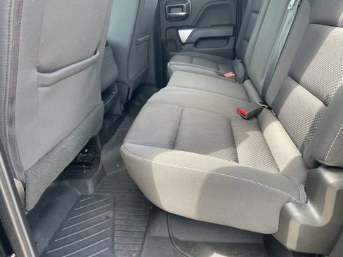 Used 2018 Chevrolet Silverado 1500 LT w/ Midnight Edition AWD/4WD image 18