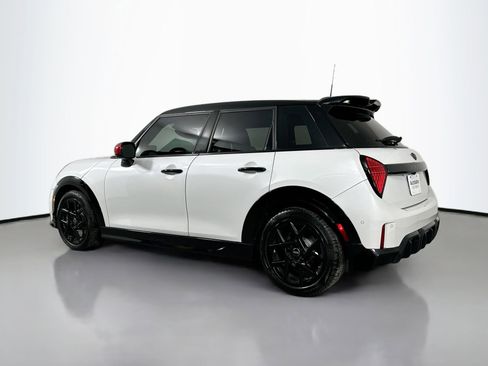 Used 2025 MINI Cooper S image 9