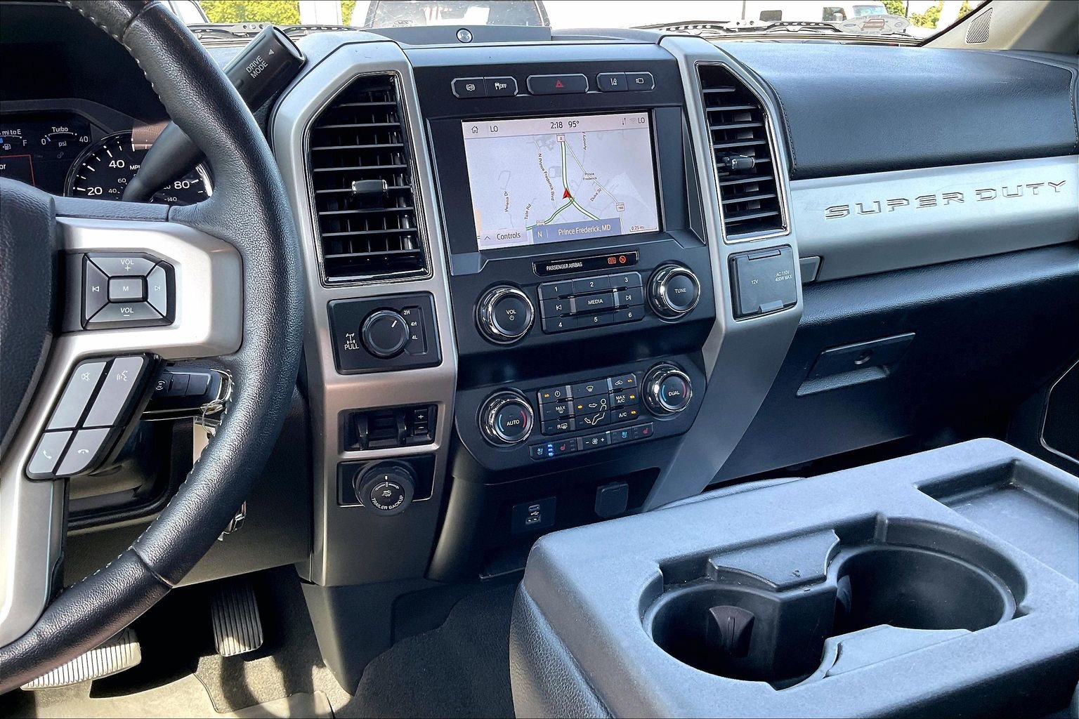 Used 2021 Ford F350 Lariat w/ Chrome Package AWD/4WD image 6