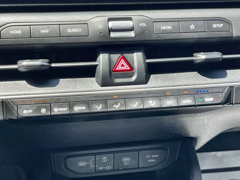 Certified 2025 Kia K4 FWD image 18