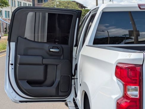 Used 2021 Chevrolet Silverado 1500 Custom RWD image 12