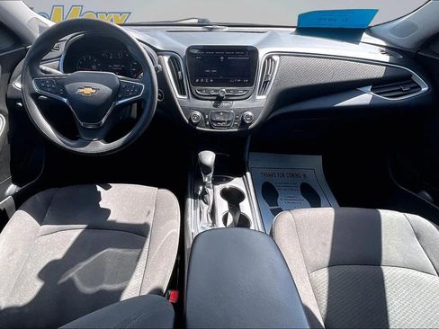 Used 2021 Chevrolet Malibu LS w/ Driver Confidence Package II FWD image 10