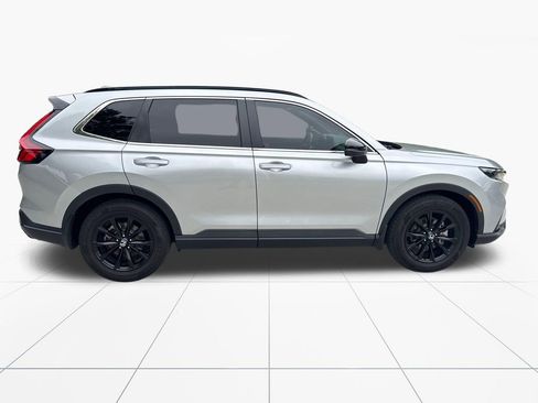Used 2025 Honda CR-V Sport image 9
