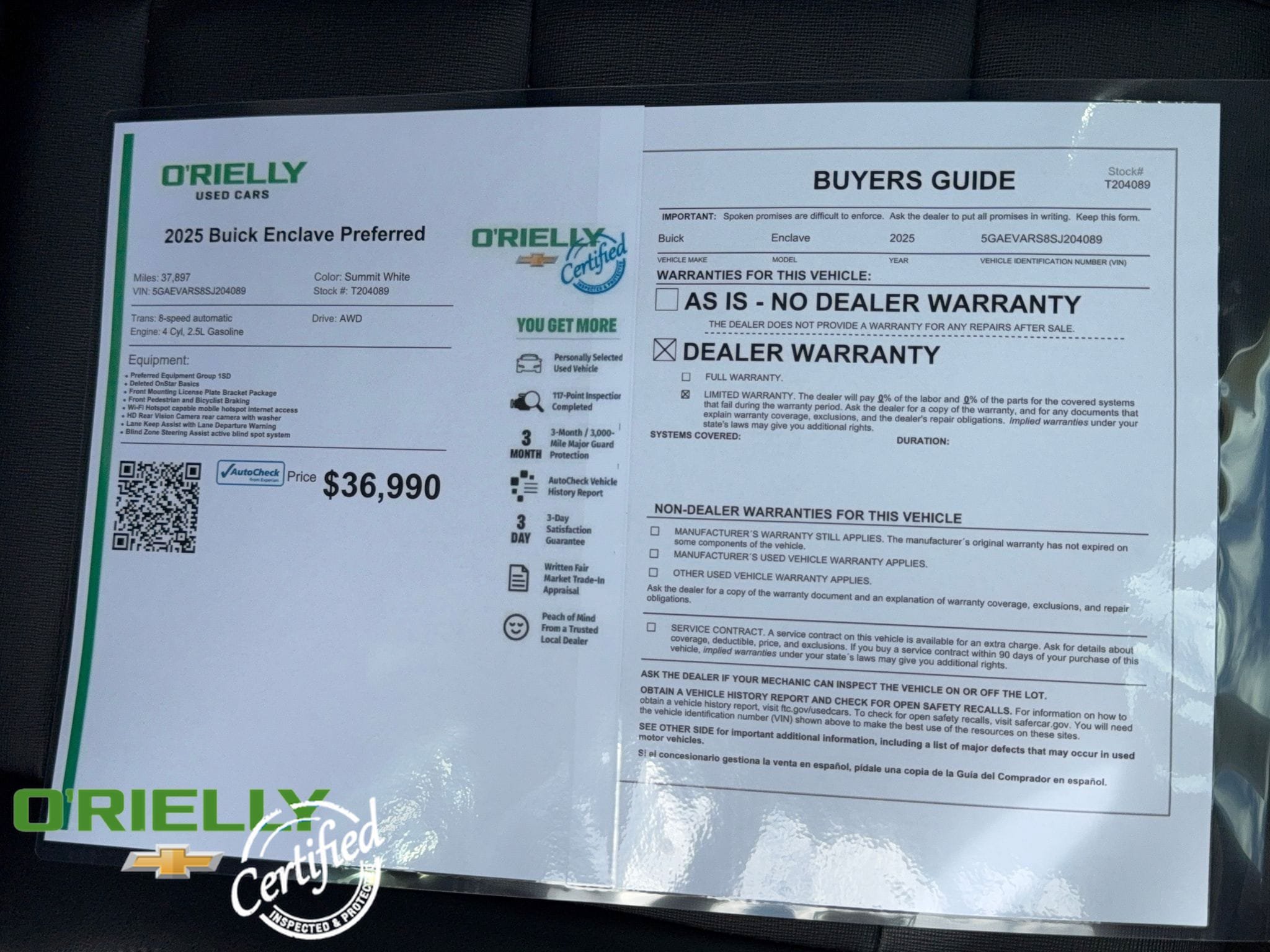 Used 2025 Buick Enclave Preferred AWD/4WD image 36