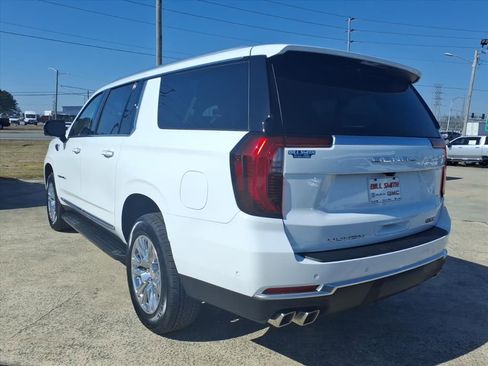 New 2026 GMC Yukon XL Denali image 5