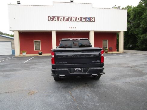 Used 2023 Chevrolet Silverado 1500 High Country w/ Technology Package AWD/4WD image 4